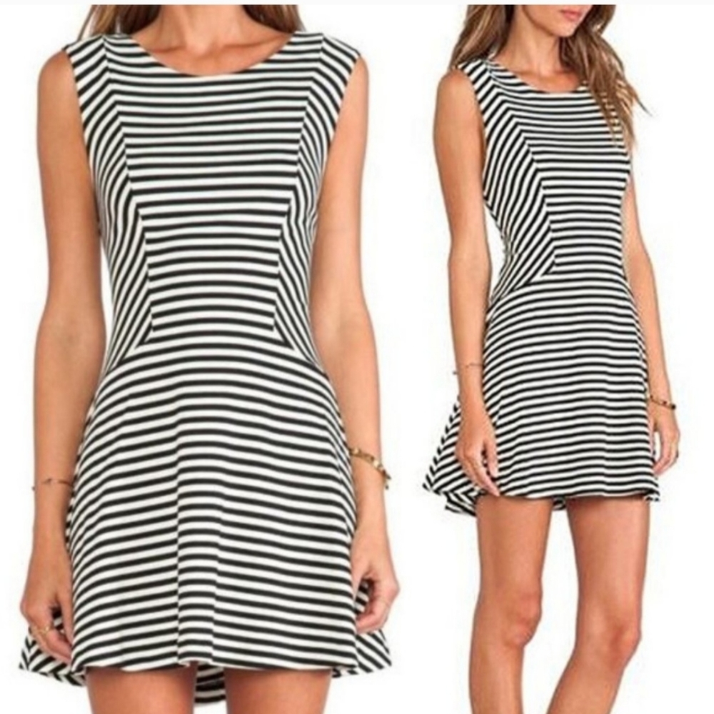 🎉 Host Pick 🎉 Free People Black & Off-White Cha Cha Fit & Flare Dress - M - Picture 2 of 10